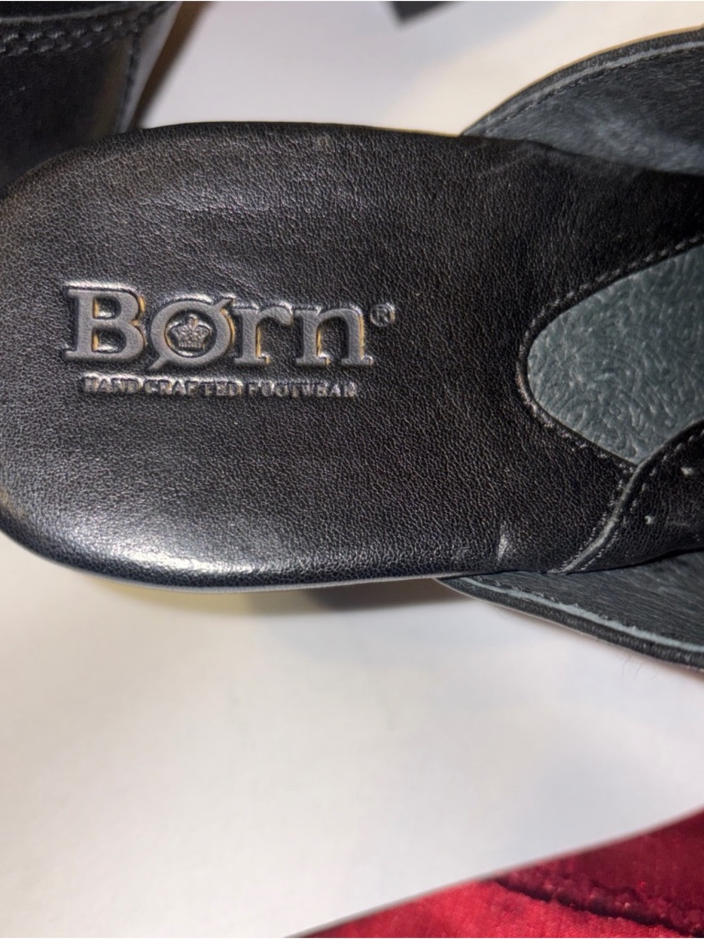 Born Black Leather Heeled Clog with Buckle Detail size 8 - Picture 7 of 7